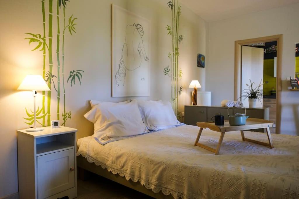 Apartment With Garden In Thessaloniki. Bagian luar foto