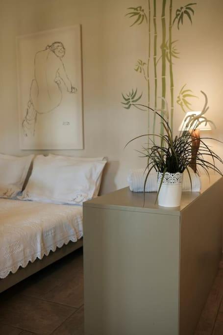 Apartment With Garden In Thessaloniki. Bagian luar foto
